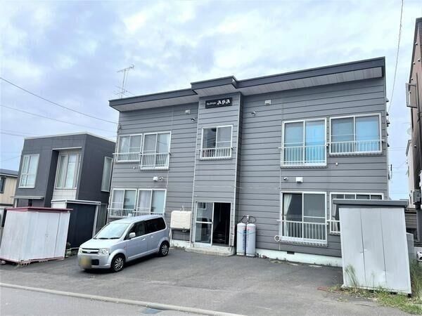 Sapporo Apartment Building for Sale in Toyohira Ward - 4 Units - Thumbnail 2