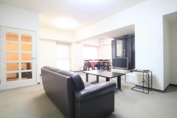 Verdomeir Machida 3LDK Apartment for Sale in Tokyo - Thumbnail 4