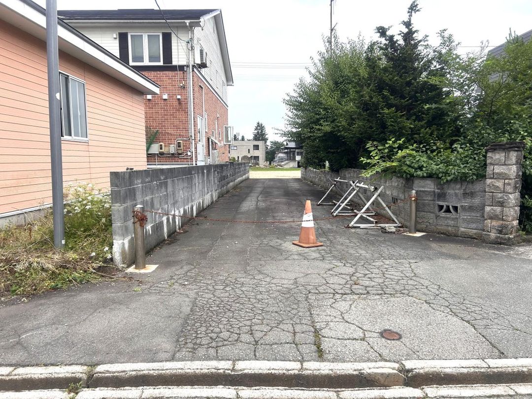 Land for Sale in Shinjo City, Yamagata - 1899 sqm - Thumbnail 2