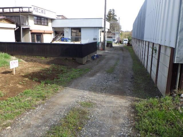 198 sqm Land for Sale in Yotsukaido, Chiba - Thumbnail 2