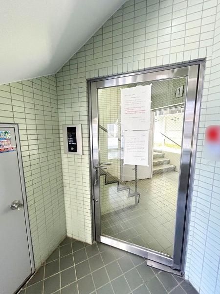 5-Story Apartment Building in Fuchu Tokyo - Thumbnail 3