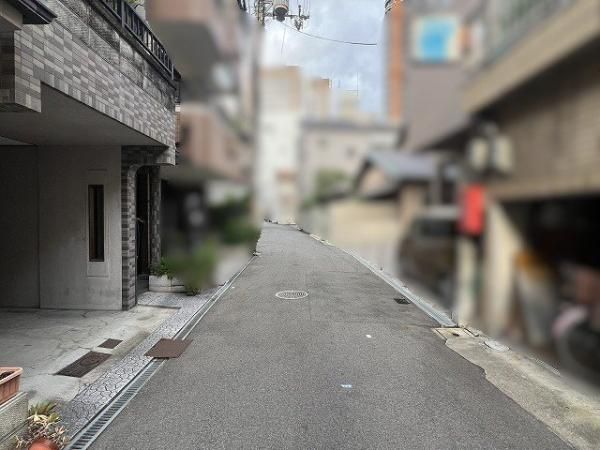 4LDK Detached House for Sale in Osaka Fukushima, 3 Min to Station - Image 10