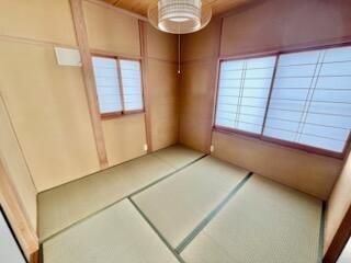 6LDK House for Rent in Quiet Nagano City Neighborhood - Thumbnail 2