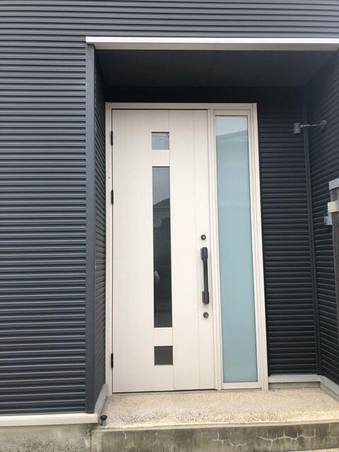 4SLDK House for Sale in Sakaide, Kagawa with Garden and Parking - Thumbnail 2