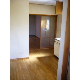 1K Apartment for Rent in Minami-Alps City, Yamanashi - Thumbnail 2
