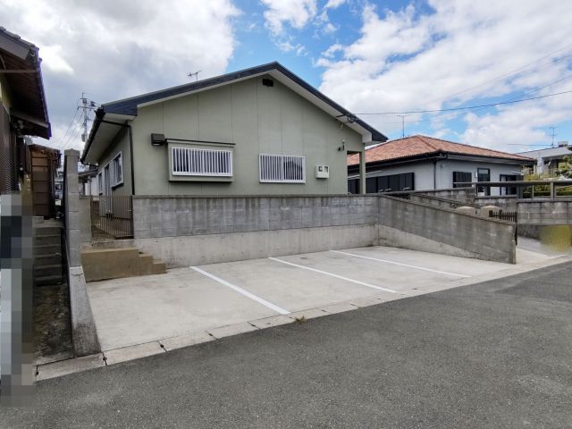 3LDK Detached House with 3 Parking Spaces in Katsuragawa, Fukuoka - Thumbnail 2