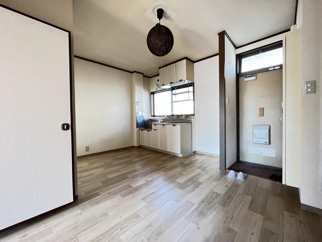 Yashu Heights A 2DK Apartment for Rent in Sano, Tochigi - Thumbnail 3