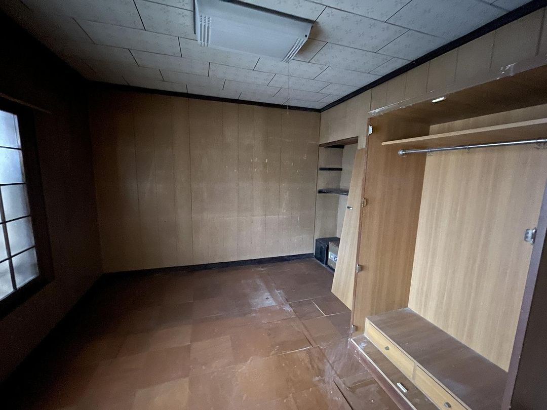 9DK House for Sale on 392 sqm Land in Niihama, Ehime - Image 22