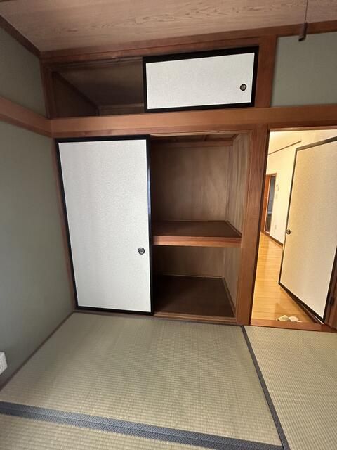 5LDK House for Sale in Quiet Annaka, Gunma with Parking - Thumbnail 4