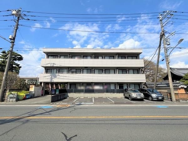 11-Unit Apartment Building for Sale in Toda City, Saitama - Thumbnail 3