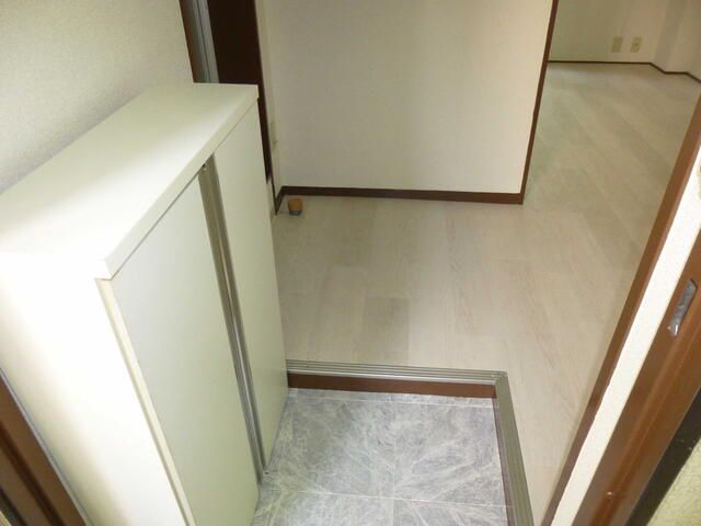 Studio Apartment for Rent in Fuchu, Tokyo - 20.6 sqm - Thumbnail 4
