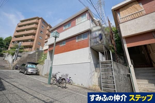 1982 Terraced House in Yokohama Minami Ward | 3DK Layout - Thumbnail 4