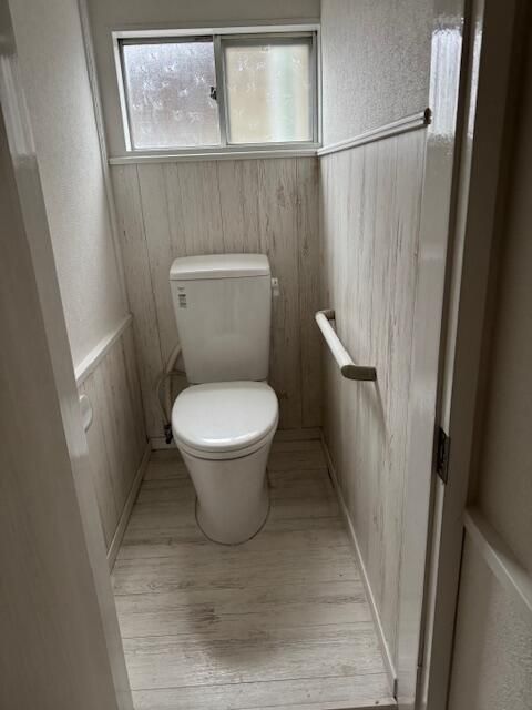 Shop for Rent in Chuo City, Yamanashi - 41.32 sqm, Free Parking - Thumbnail 3
