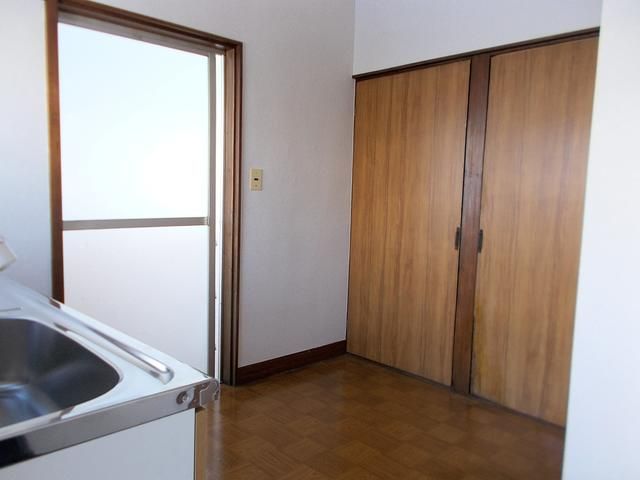 2K Apartment for Rent in Morioka, Iwate - 34.78 sqm - Thumbnail 2