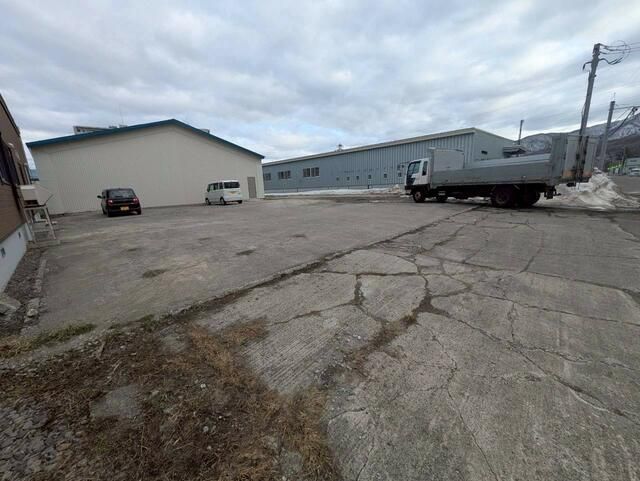 Warehouse with Office for Rent in Teine-ku, Sapporo, 398 sqm - Thumbnail 3