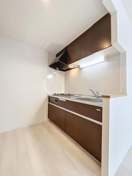 4-Story RC Apartment Building in Nishi Ward, Sapporo, 627 sqm - Thumbnail 4