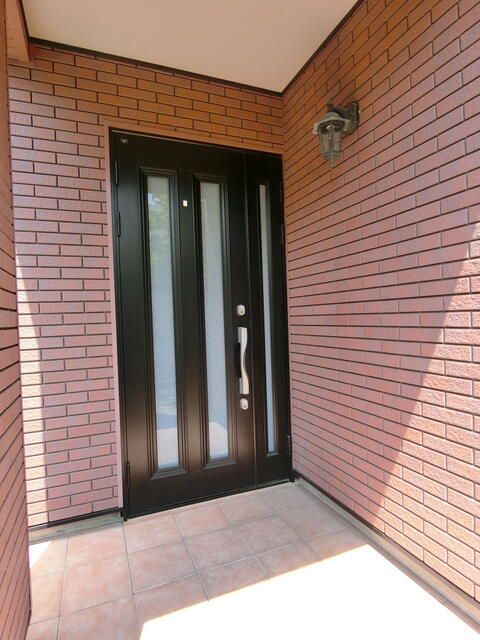 Spacious 4LDK Detached House for Rent in Abiko, Chiba - Thumbnail 2