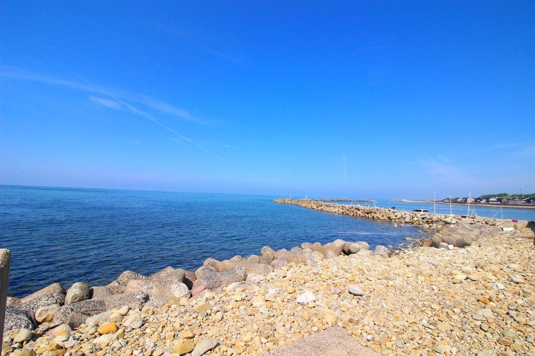 1975 6DK House in Kotoura, Tottori - 213 sqm Living Space - Thumbnail 3