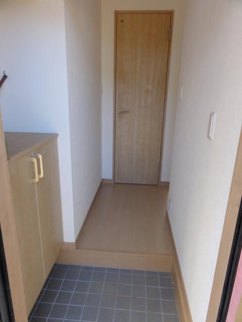 1LDK Apartment for Rent in Aoba-ku, Sendai, Miyagi - Thumbnail 3
