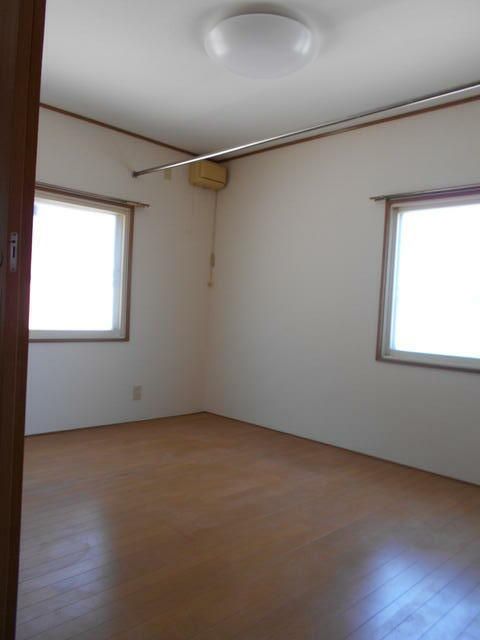 1DK Apartment for Rent in Goshogawara, Aomori - 32 sqm - Thumbnail 4