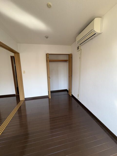 1LDK Apartment for Rent in Toyohira-ku, Sapporo, Hokkaido - Thumbnail 4