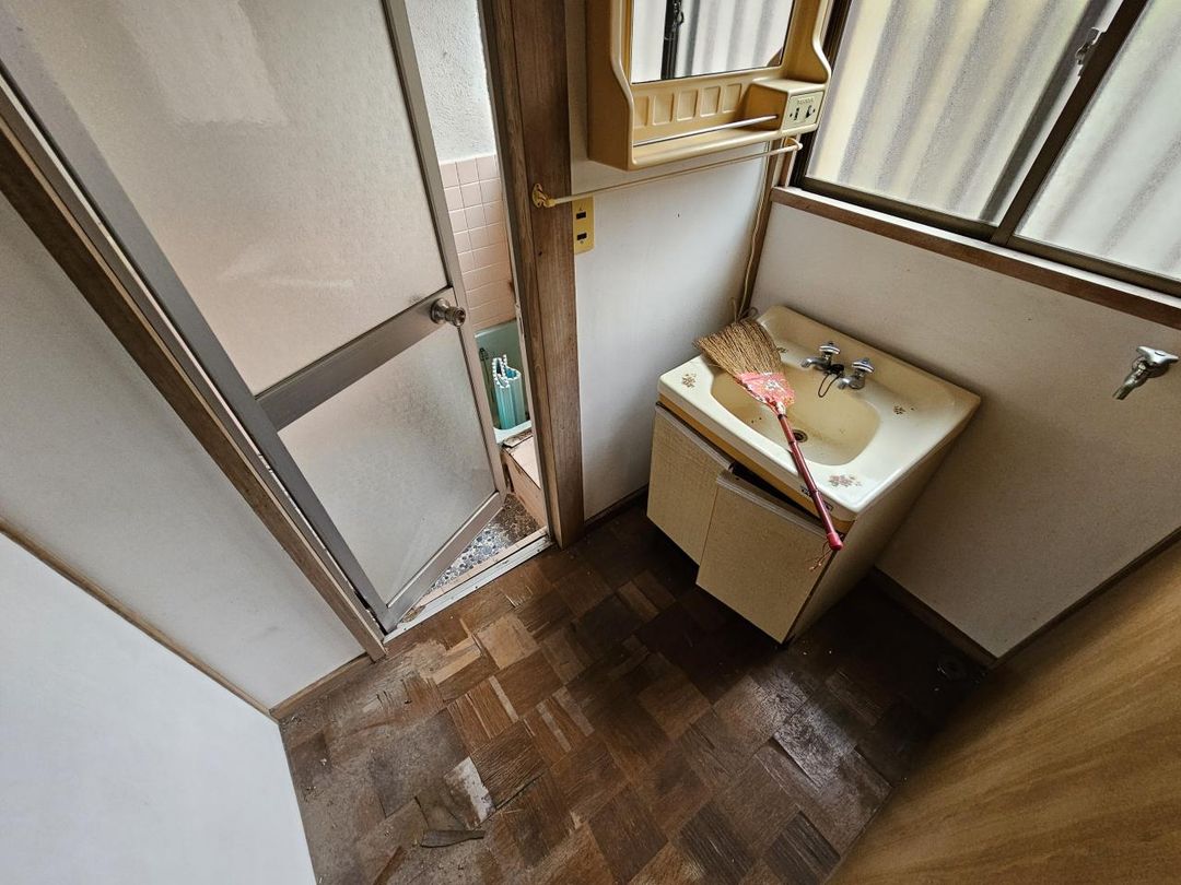 1977 3DK Detached House in Itō, Shizuoka - 112.39㎡ Land - Thumbnail 3