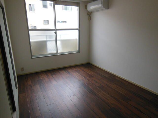 2DK Apartment for Rent in Omiya, Saitama - 39.75 sqm - Thumbnail 3