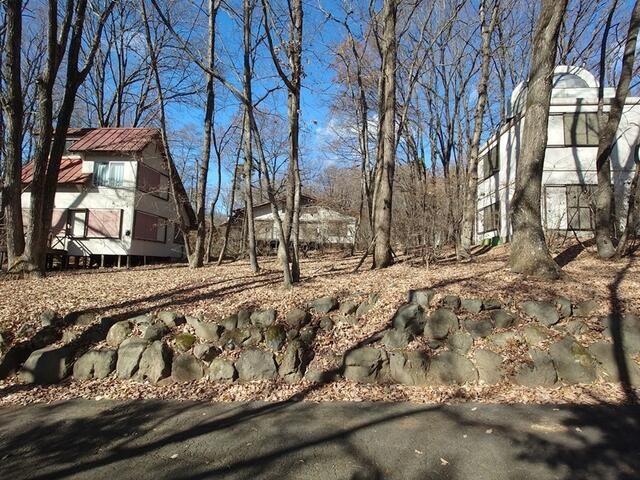 Land for Sale in Hokuto City, Yamanashi - 243 sqm Residential Plot - Thumbnail 2