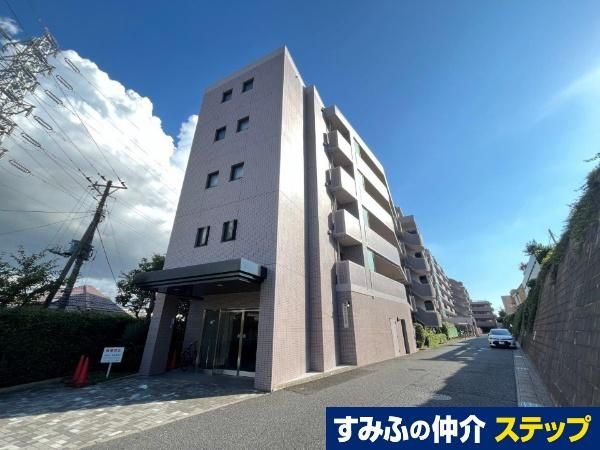 3LDK Apartment for Sale in Inage, Chiba - 74.52 sqm - Thumbnail 2