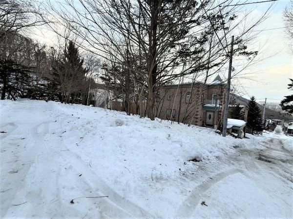 826 sqm Residential Land for Sale in Sapporo Central Ward - Thumbnail 2