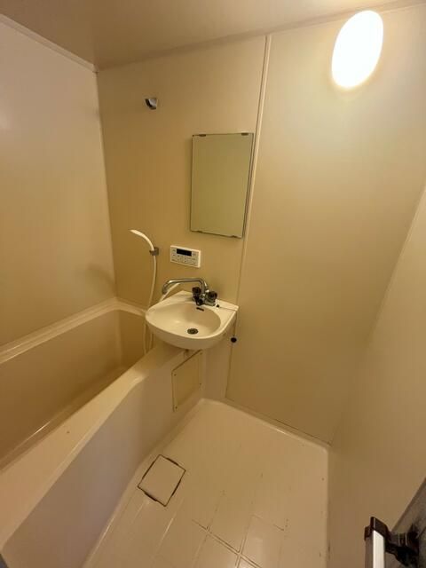 Commercial Space for Rent in Kumagaya, Saitama - 36 sqm - Thumbnail 4