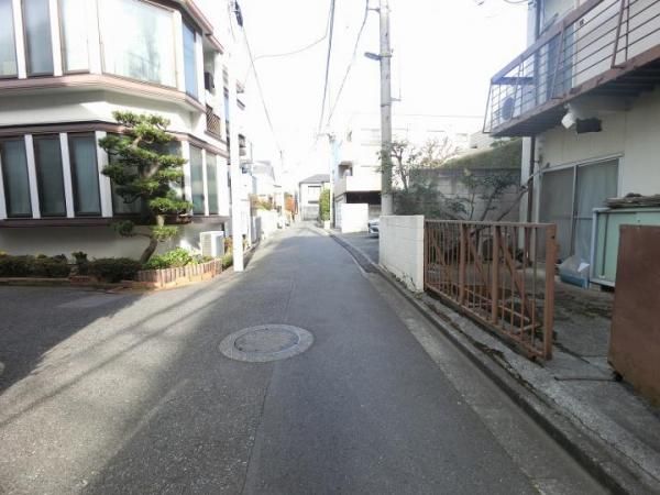 69.97 sqm Land for Sale in Bunkyo, Tokyo - Prime Development Plot - Thumbnail 4