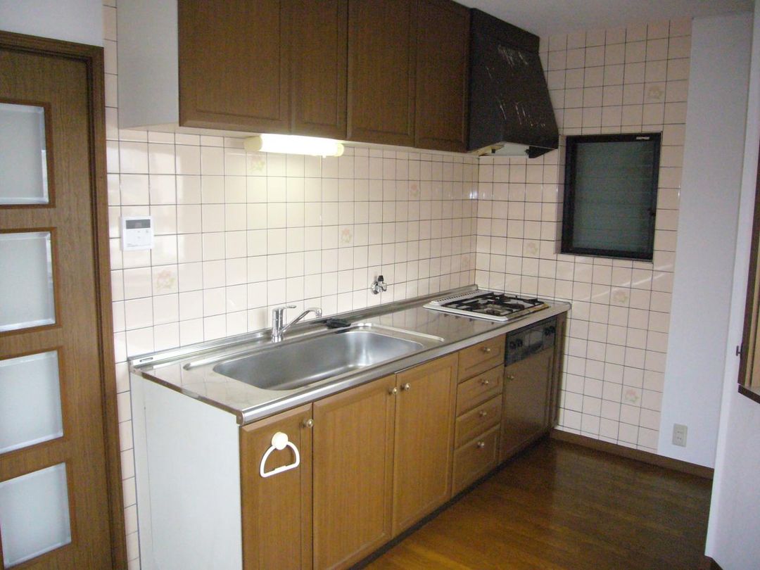 3DK Wooden House for Sale in Kyoto's Fushimi Ward - Thumbnail 3