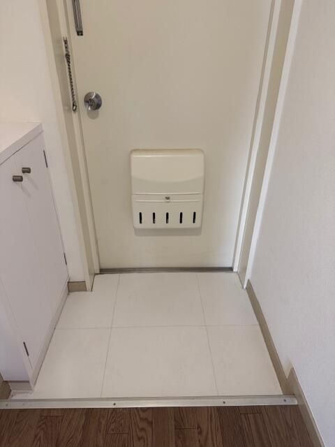 Riesu Chiba Shinmachi 1R Apartment for Rent in Chiba - Thumbnail 2
