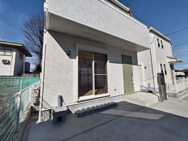 New 3LDK Detached House for Rent in Mitaka, Tokyo - Thumbnail 2