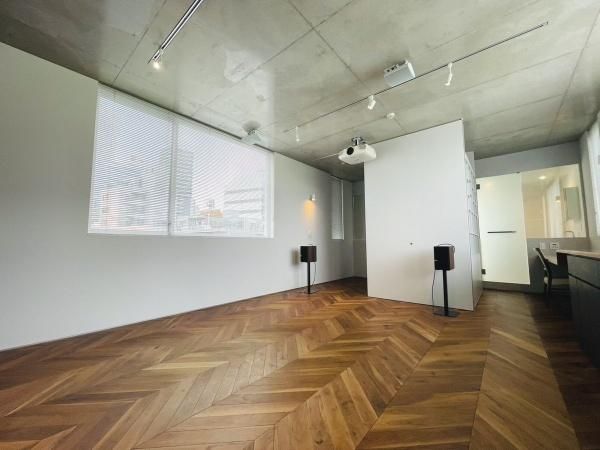 Nishi-Sando Terrace Condo for Sale in Shibuya, Tokyo - Thumbnail 2