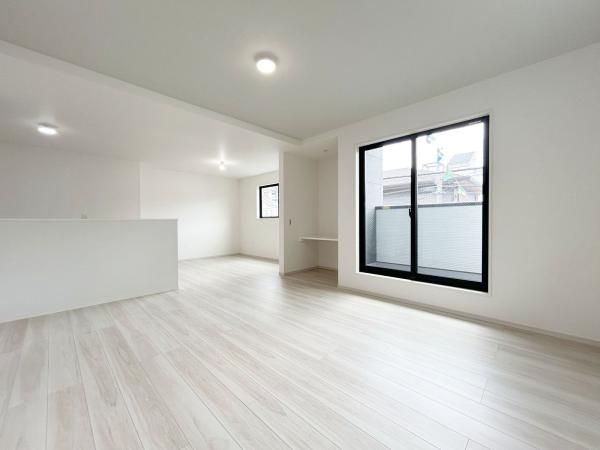 New 4LDK House for Sale in Minami-ku, Saitama City - Thumbnail 3