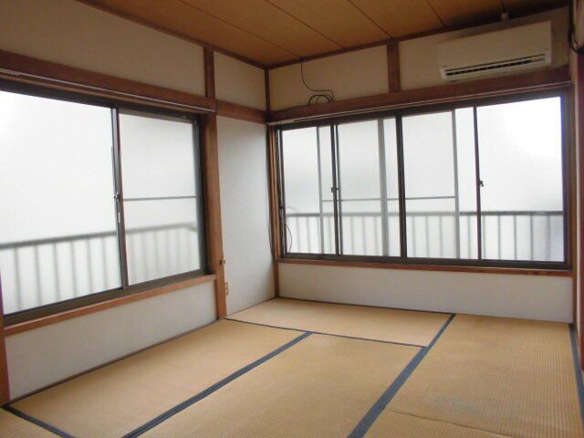 2K Apartment for Rent in Kisarazu, Chiba - 34.70 sqm - Thumbnail 2