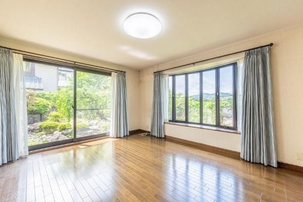 7LDK Steel-Frame House for Sale in Chikushino, Fukuoka - Image 22