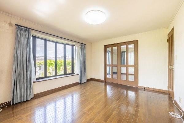 7LDK Steel-Frame House for Sale in Chikushino, Fukuoka - Image 22