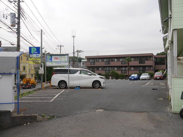 Parking Space for Rent in Katakura, Yokohama - Thumbnail 2