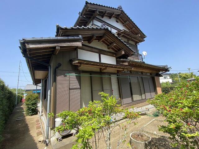 Spacious 6DK House on Large Land in Mobara, Chiba - Thumbnail 4