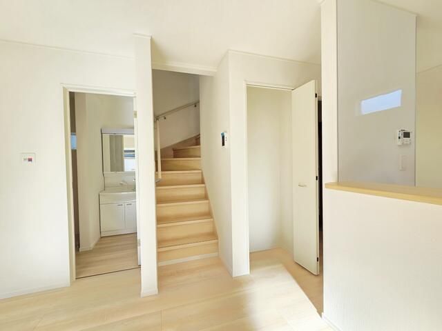 New 3SLDK House for Sale in Kagoshima City, Kagoshima - Thumbnail 2