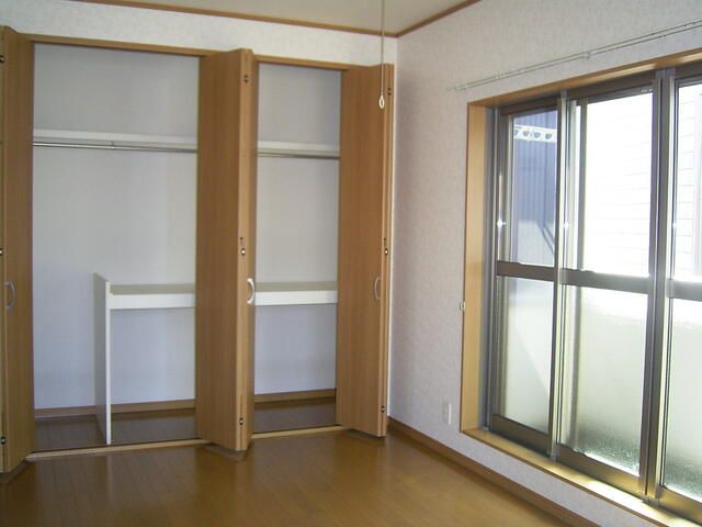 1K Apartment for Rent in Kamogawa, Chiba - 54,000 Yen - Thumbnail 2