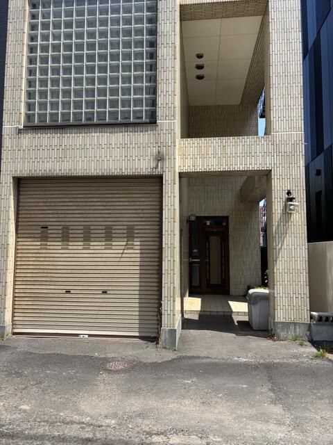 Commercial Space for Rent in Sapporo Central Ward, Hokkaido - Image 1