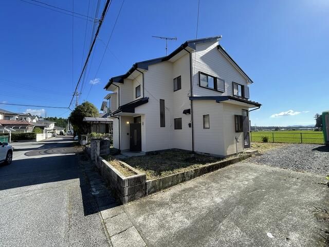 4-Bedroom House for Sale in Nikko, Tochigi with 2 Car Parking - Thumbnail 2