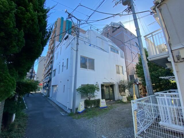 Office for Rent in Kichijoji, Tokyo – 92.78 sqm, RC, Maisonette - Thumbnail 2