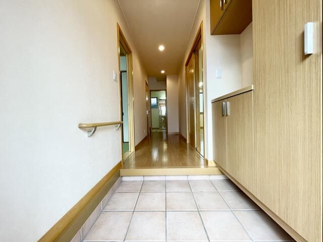 4LDK Detached House for Sale in Narita, Chiba - Thumbnail 3