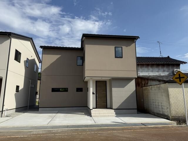 New 3LDK House in Tsuruta, Ishikawa | 2025 Build - Main Image