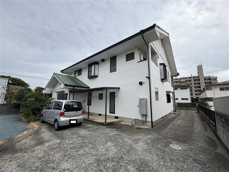 5SLDK House for Sale in Kumamoto City's Nishi Ward - Thumbnail 2